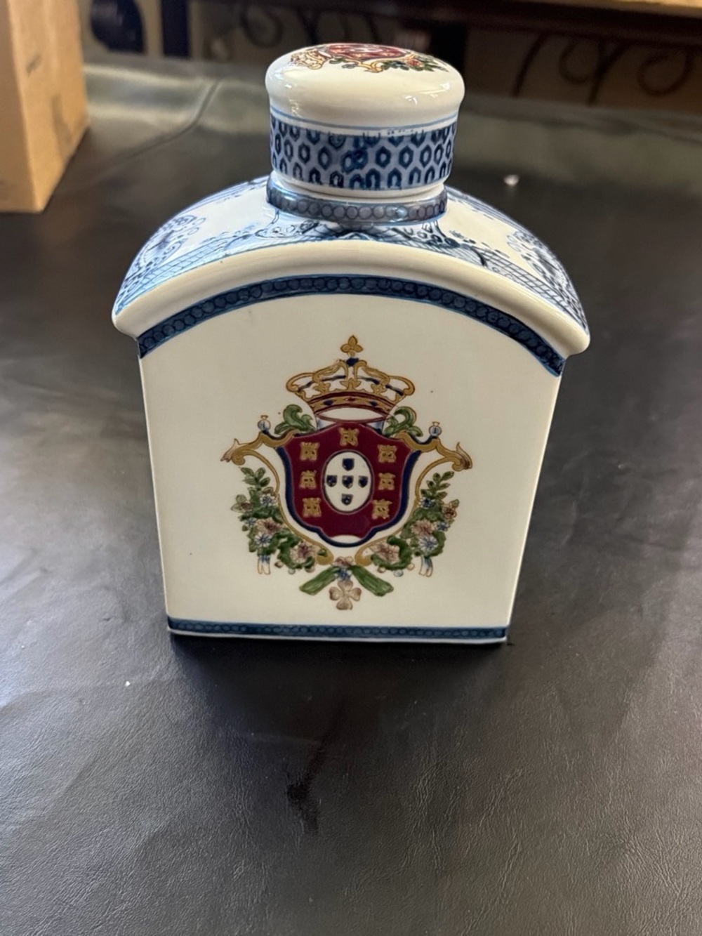 Blue and White Ceramic Decorative Canister with Heraldic Crest